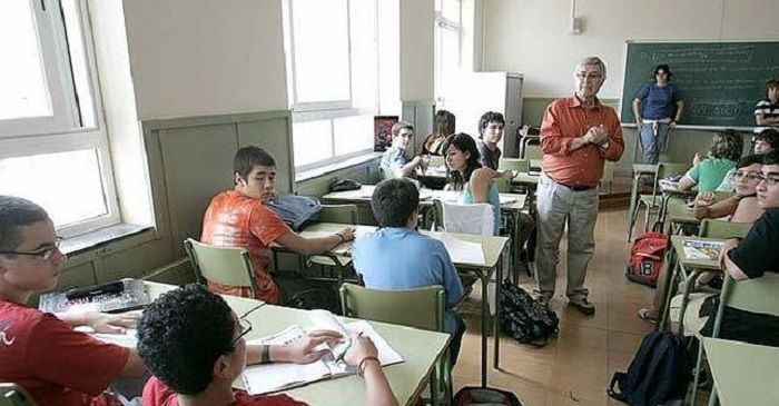 PROFESORES_CLASE